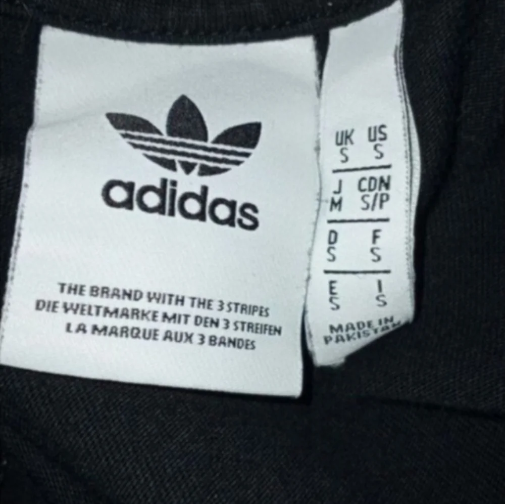 Adidas Originals Flamestrike Black Graphic T-Shirt Sz. S EUC